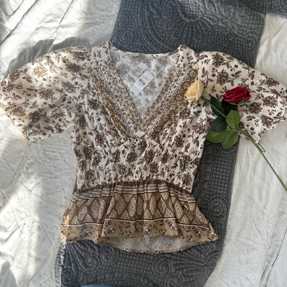 Bohemian Top - Picture 2 of 11